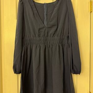 Navy Mini Loose Dress Sz XL Cinch Waist Zip Back Closure Flows V Neck Polyester